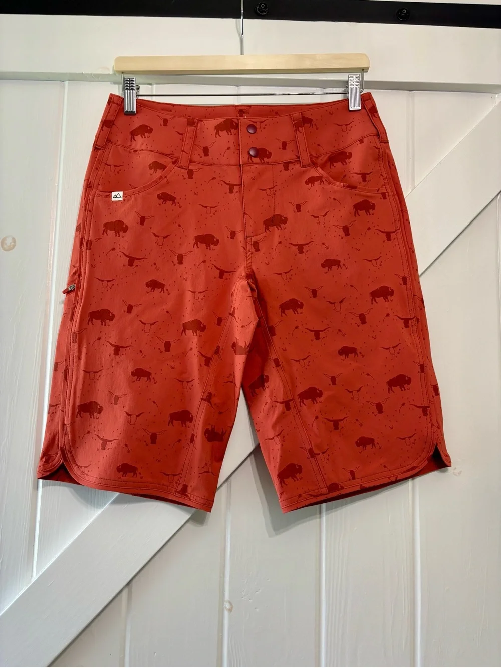 Wild Rye Play Wild Women’s Adventure Shorts Rust Orange Bison Longhorn Print 6
